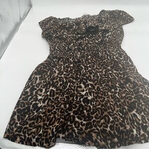 Petite woman's size small, romper outfit